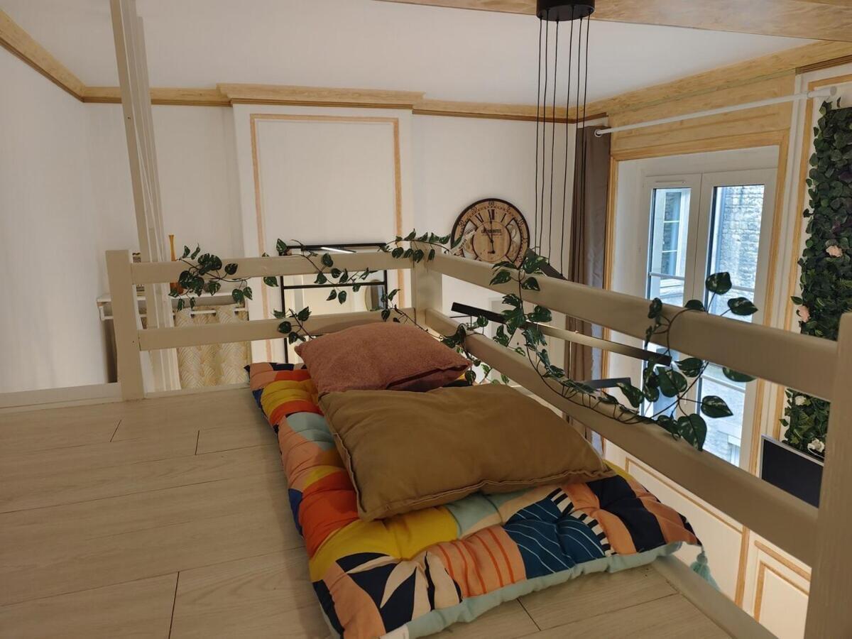 Ferienwohnung Studio Lumineux Et Fleuri Idealement Situe Caen Exterior foto
