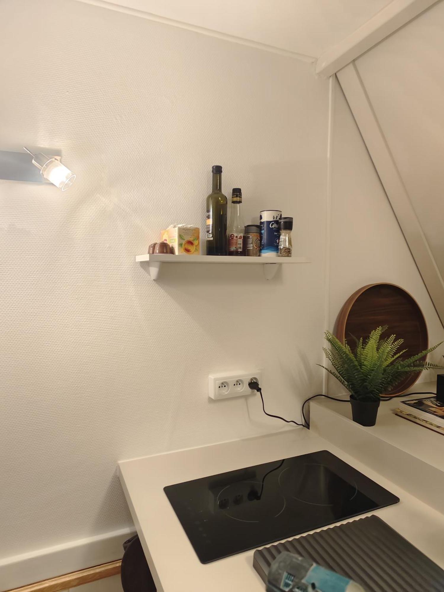 Ferienwohnung Studio Lumineux Et Fleuri Idealement Situe Caen Exterior foto